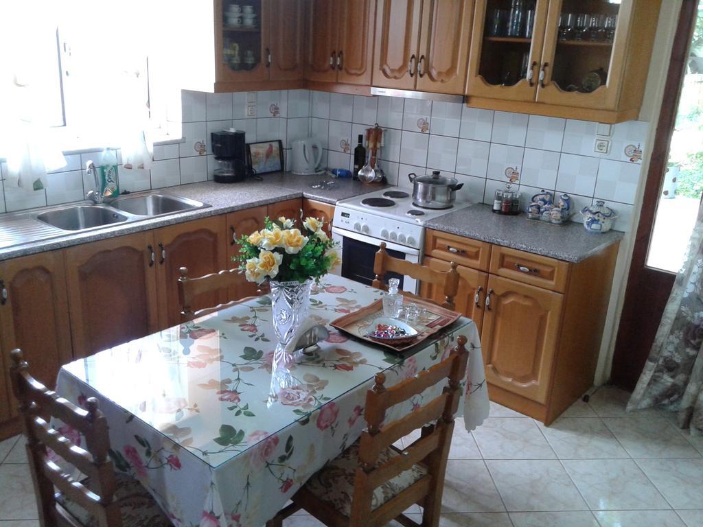 Gramvousa'S Filoxenia Apartment Kissamos Bagian luar foto