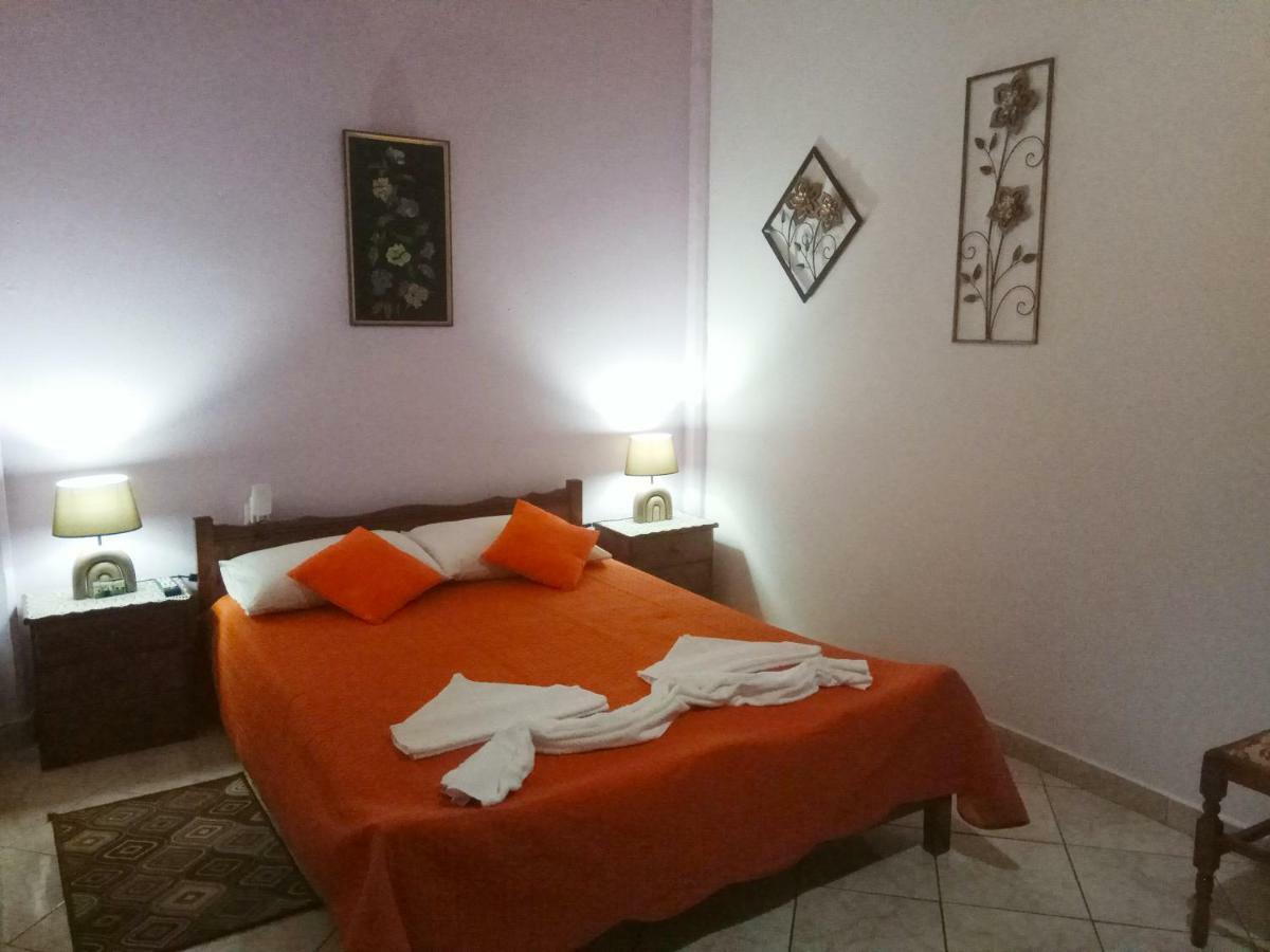 Gramvousa'S Filoxenia Apartment Kissamos Bagian luar foto