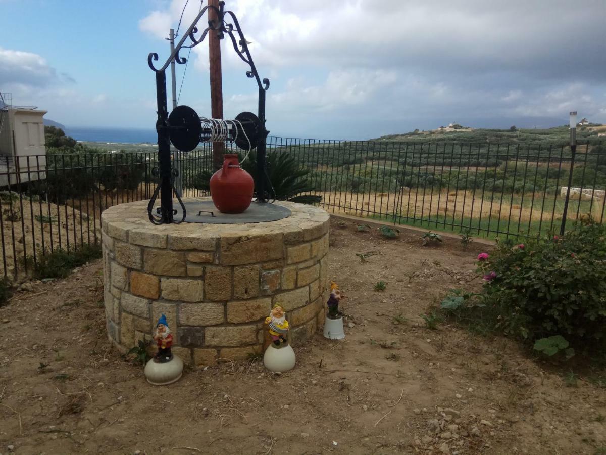 Gramvousa'S Filoxenia Apartment Kissamos Bagian luar foto