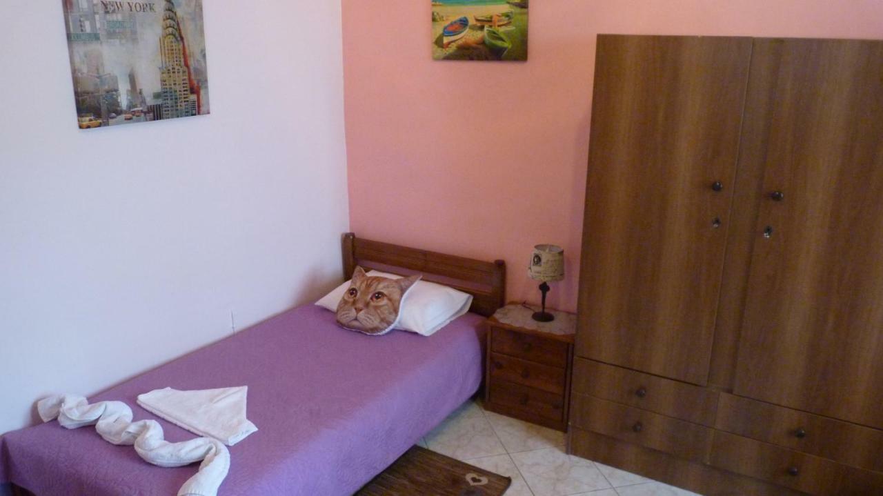 Gramvousa'S Filoxenia Apartment Kissamos Bagian luar foto