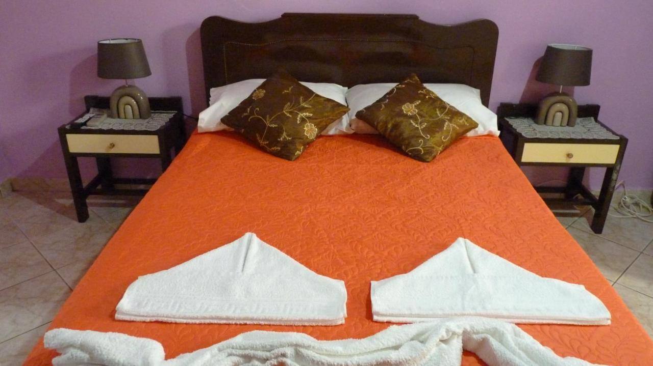 Gramvousa'S Filoxenia Apartment Kissamos Bagian luar foto